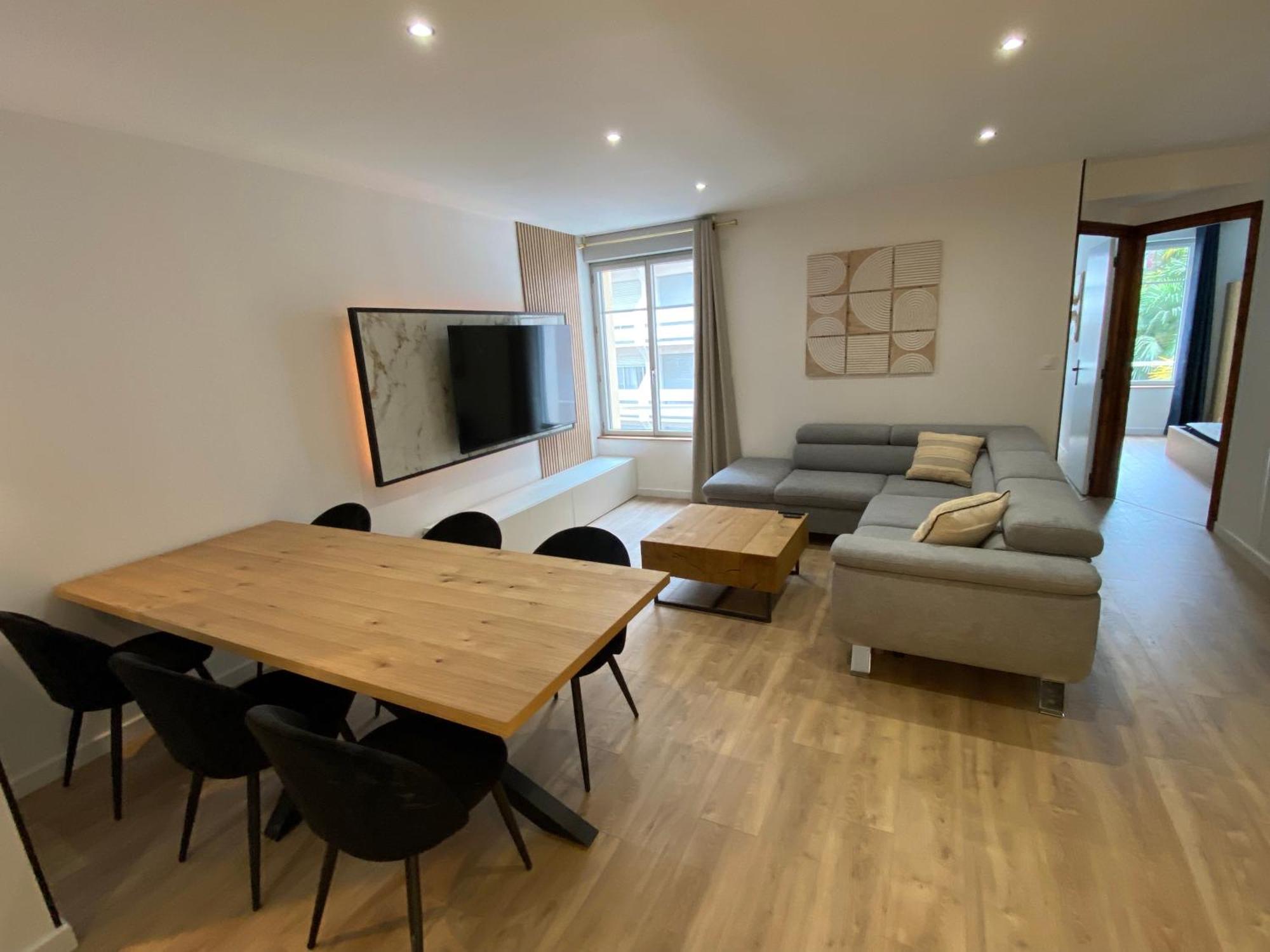 Madonna Elegance, Proche Sanctuaire, 95M2 Apartment ลูร์ด ภายนอก รูปภาพ